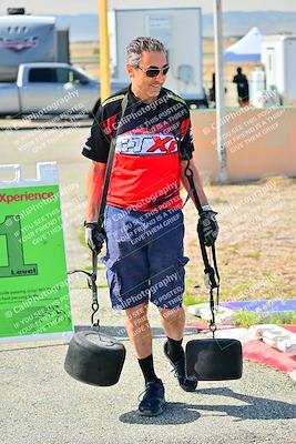 media/Apr-12-2025-TrackXperience (Sat) [[06d2a48708]]/Level 3/Session 2 (Turn 14 and Grid)/